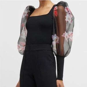 Alice + Olivia Abella Puff Sleeve Top, BRAND NEW!!! size XS, square neck, NWT